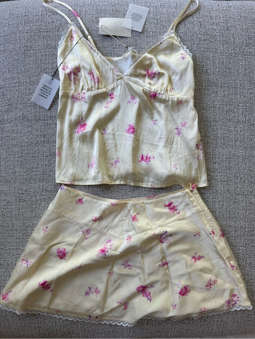 Tularosa Floral Satin Cami & Mini Skirt Set – NWT - Picture 3 of 12